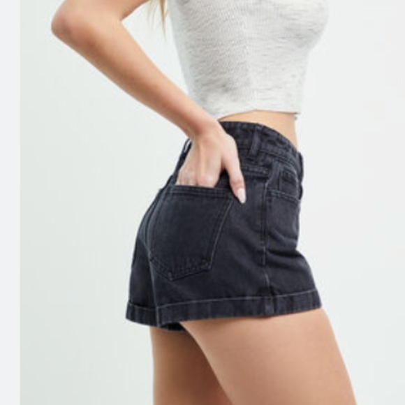 Pacsun black wash mom shorts size 27 - Picture 6 of 7